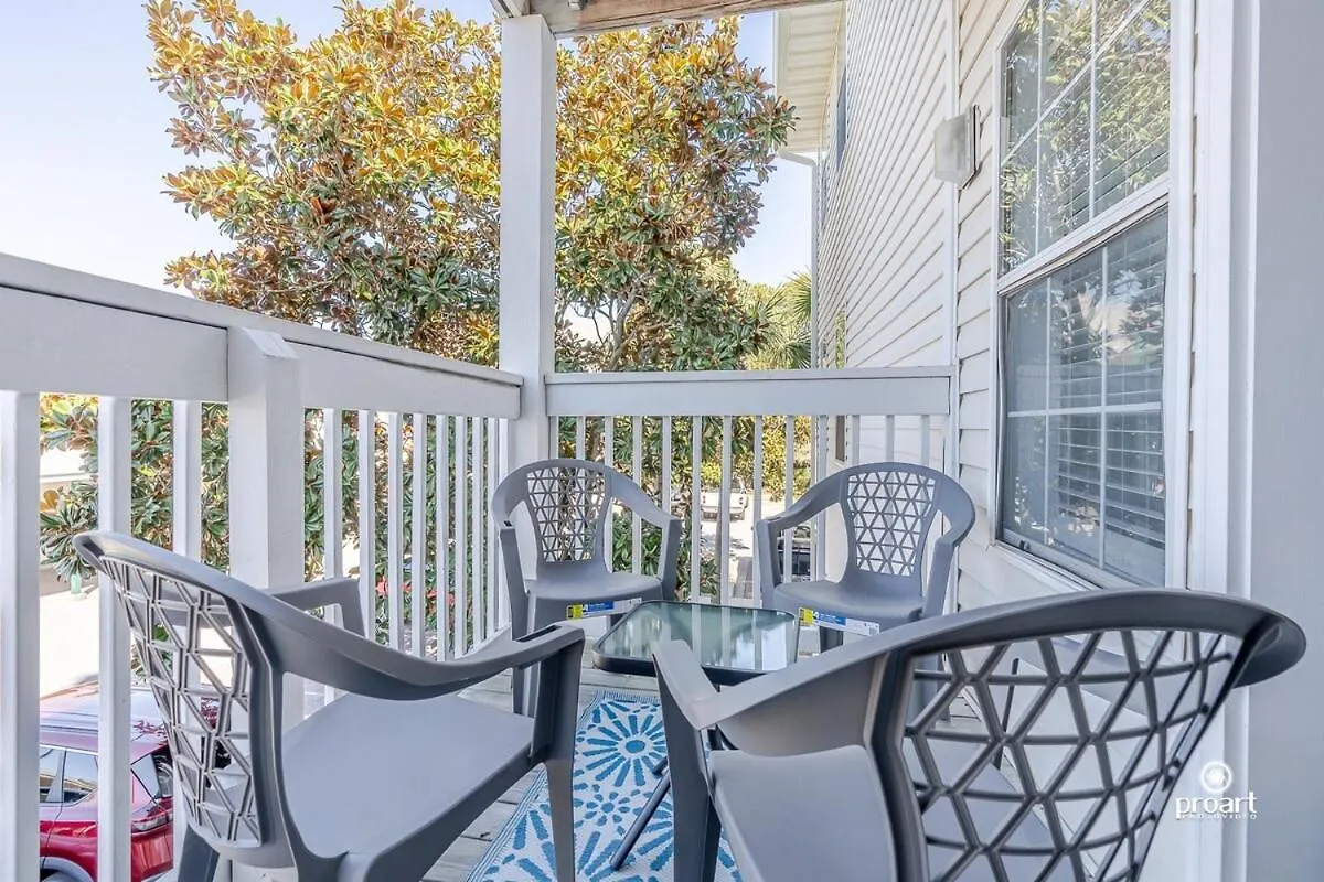 Cozy Condo Under The Palms Destin United States